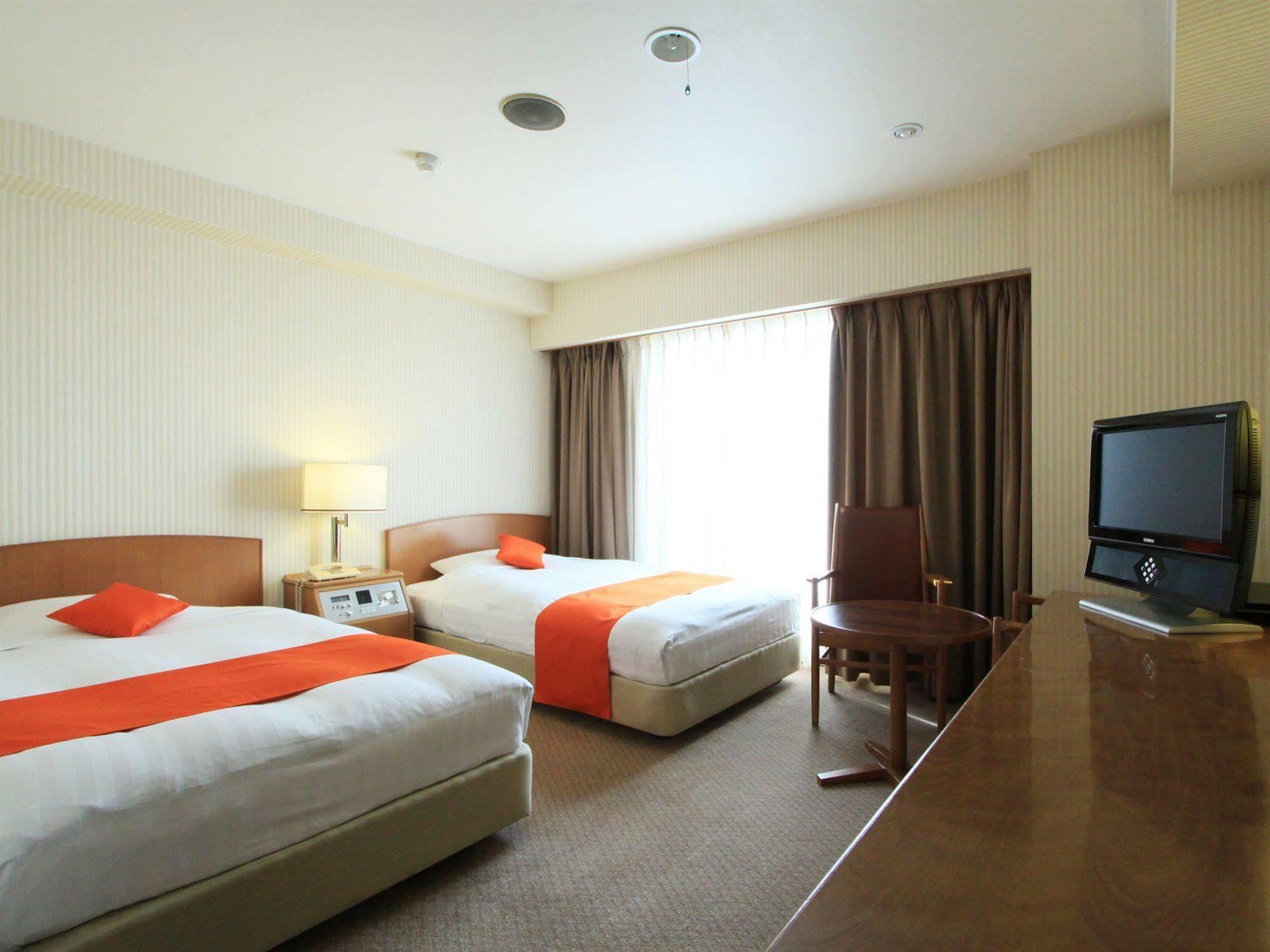 Daiichi Grand Hotel Kobe Sannomiya Zewnętrze zdjęcie